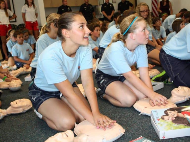 Salem fire foundation programs aed training for 8th graders